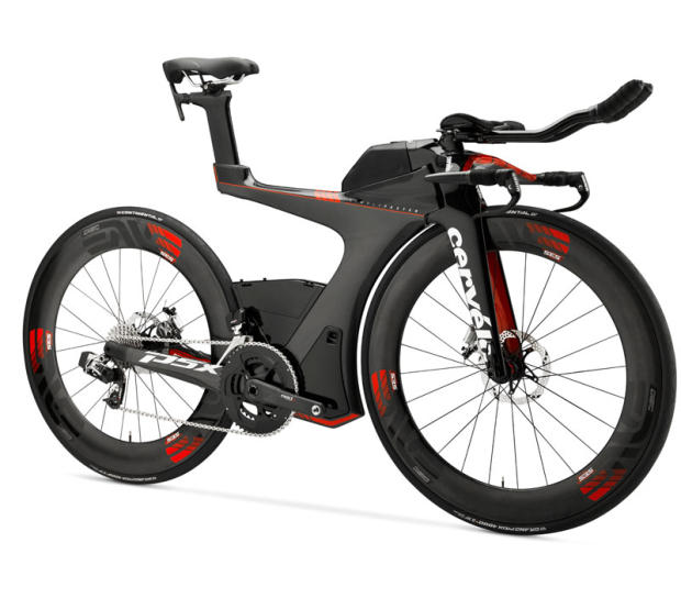 Cervelo anuncia oficialmente a nova P5x, com freios a disco e um case próprio